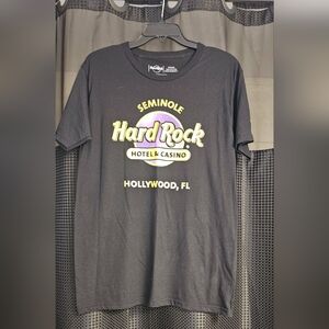 SEMINOLE HARD ROCK HOLLYWOOD, FL MEN'S S/S BLACK T-SHIRT 100% COTTON MED NWOT